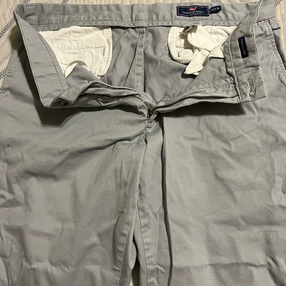 Men's Vineyard Vines 36x30 gray pants